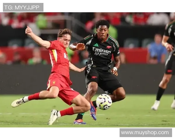 意甲惊现冷门利物浦逆转切尔西上演经典大战引发全场狂欢