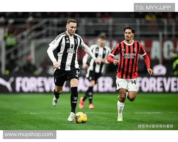 友谊赛曼城与尤文图斯激战成平局乌龙球瞬间引发全场热议