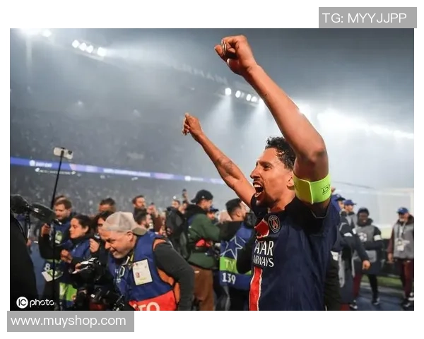 友谊赛精彩回顾巴黎圣日耳曼与阿森纳激战成平局补时进球引爆全场 友谊赛精彩回顾巴黎圣日耳曼与阿森纳激战成平局补时进球引爆全场