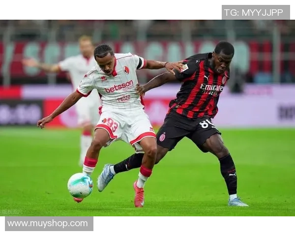 友谊赛精彩回顾AC米兰逆转战胜尤文图斯点燃全场热情